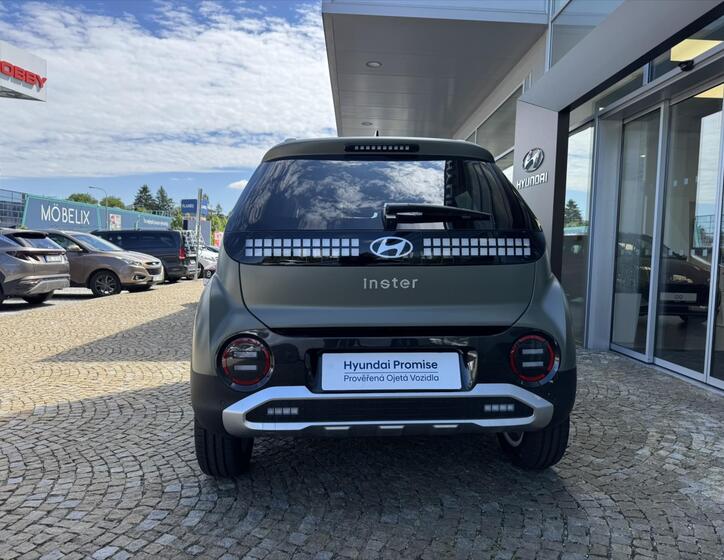 Hyundai Inster 5