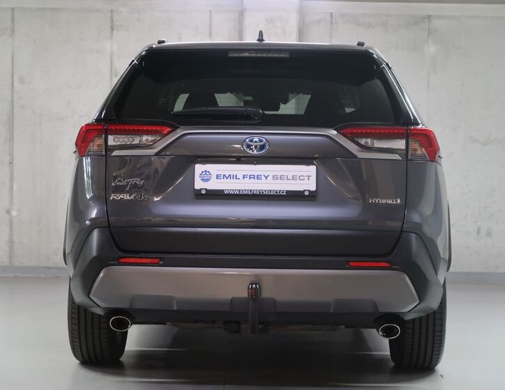 Toyota RAV4 6
