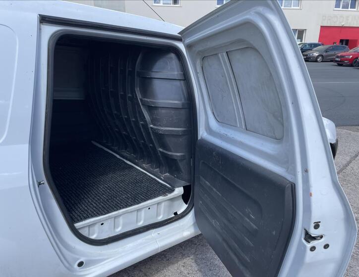 Dacia Logan 17