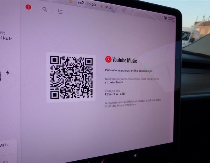 Tesla Model 3 29