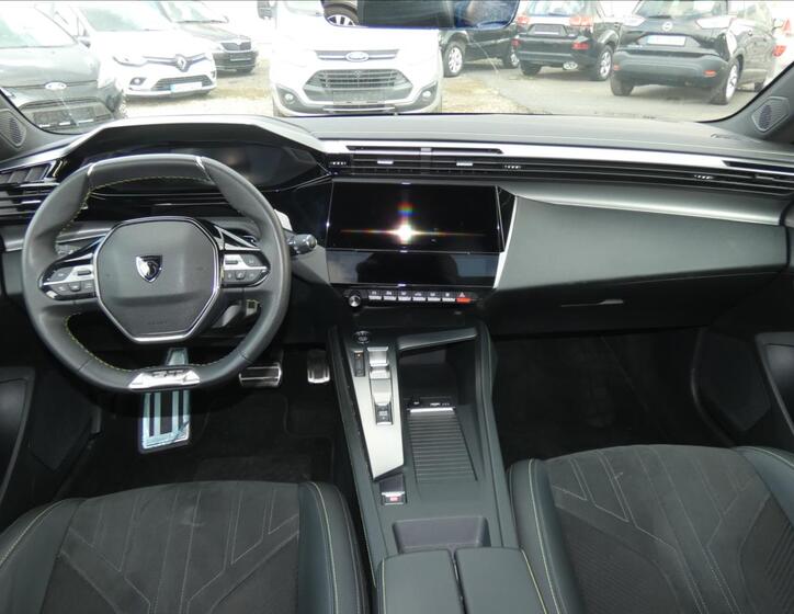 Peugeot 308 7