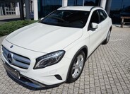 Mercedes-Benz GLA 3