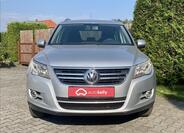 Volkswagen Tiguan 8