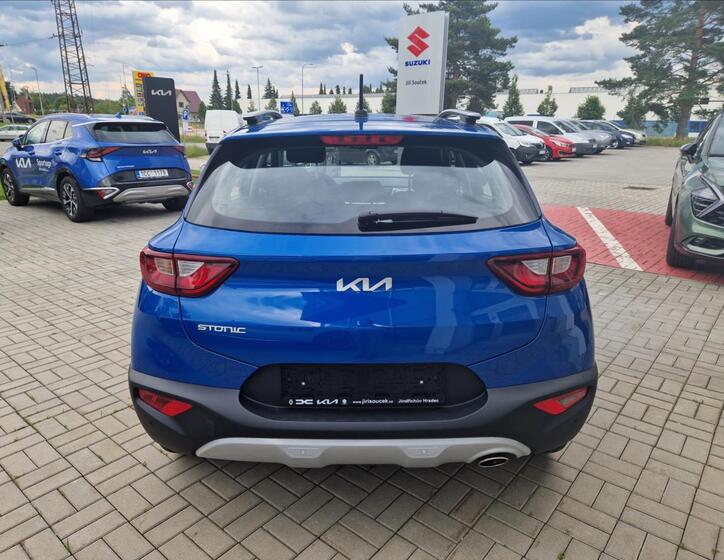 KIA Stonic 6
