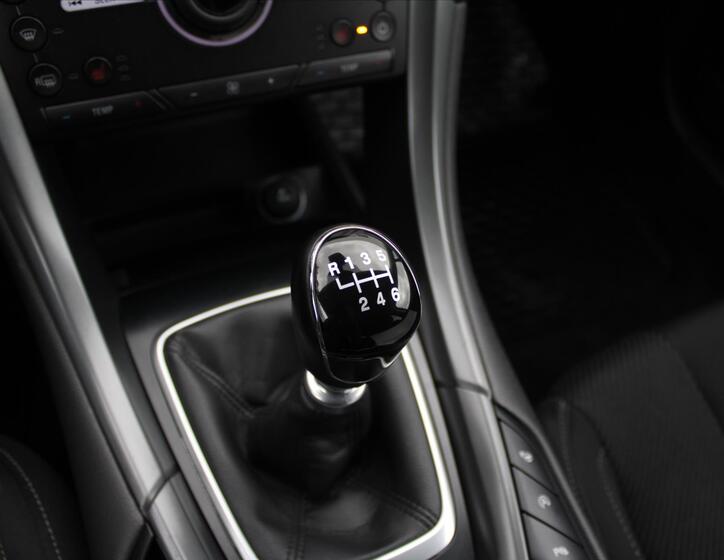 Ford Mondeo 21