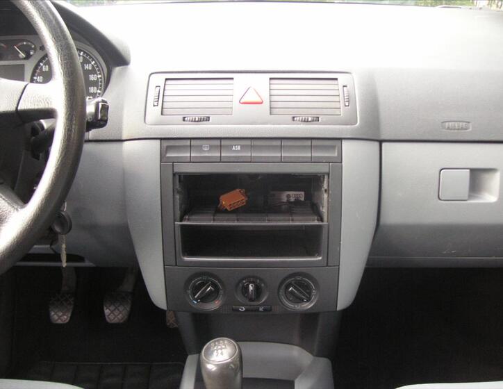 Škoda Fabia 13