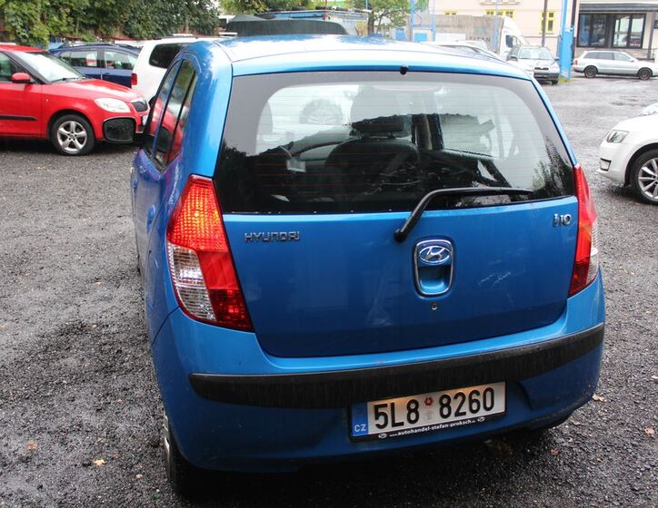 Hyundai i10 16