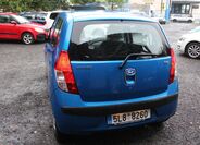 Hyundai i10 16