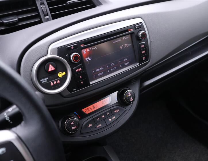 Toyota Yaris 20