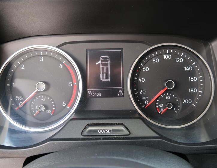 Volkswagen Crafter 11