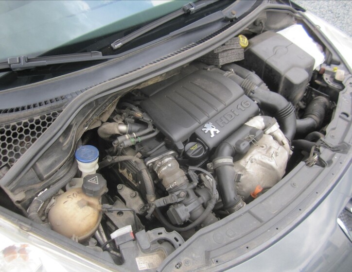 Peugeot 207 35