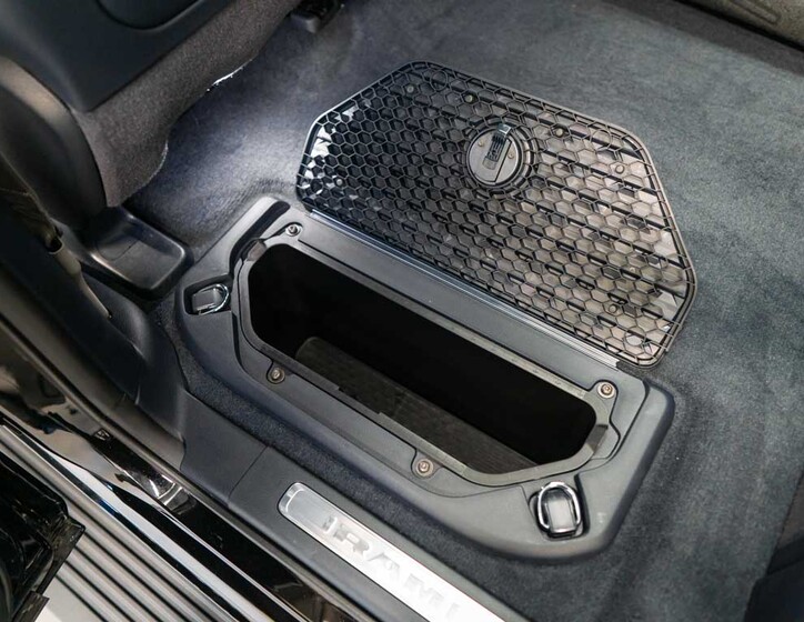 Dodge RAM 43