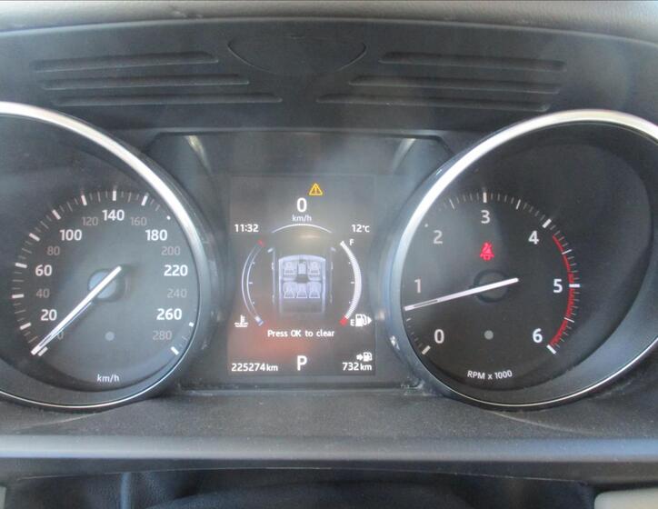 Land Rover Range Rover Sport 16