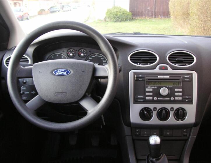 Ford Focus 11