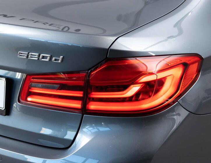BMW Řada 5 9