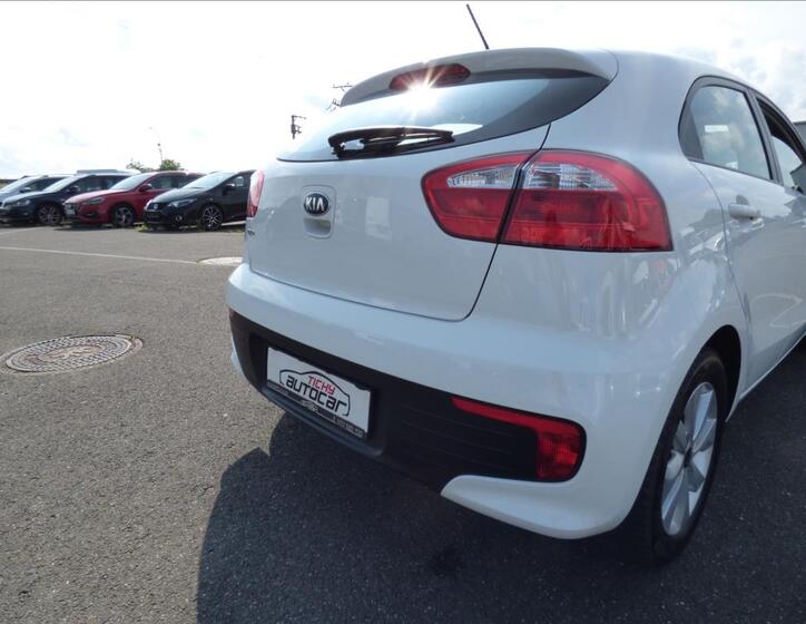 KIA Rio 45
