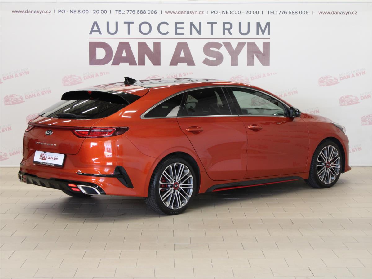 KIA ProCeed