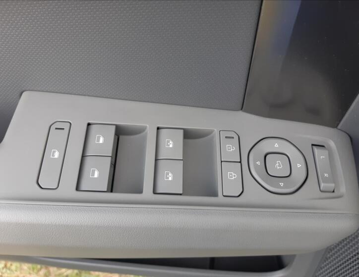 KIA EV3 16