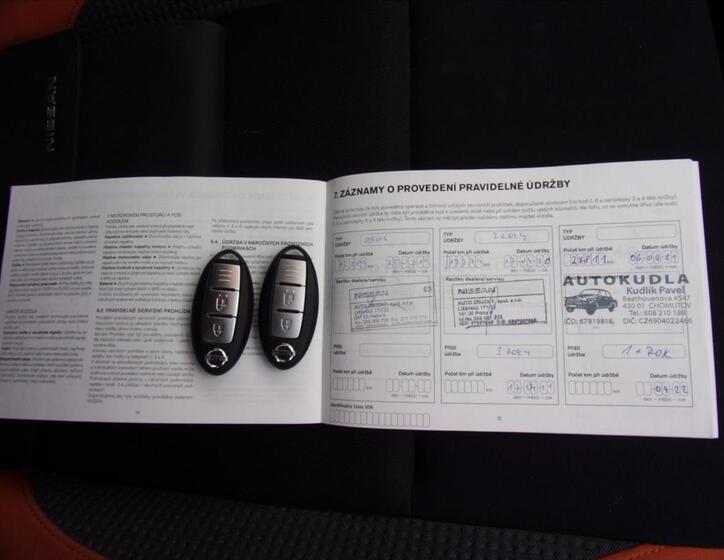 Nissan Micra 10