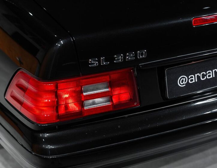 Mercedes-Benz SL 26