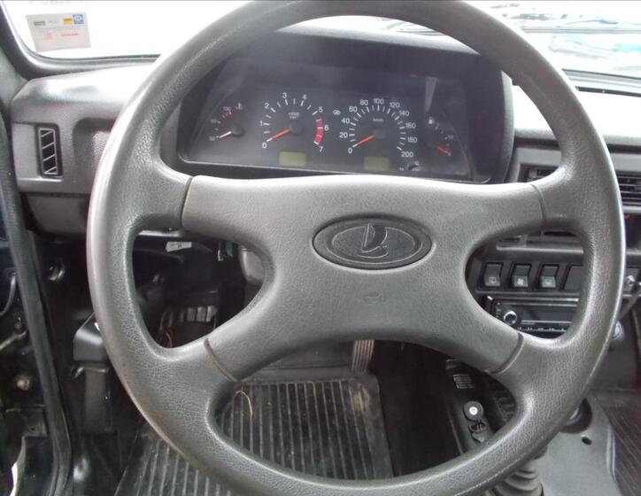 Lada Niva 18