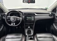 MG ZS 5