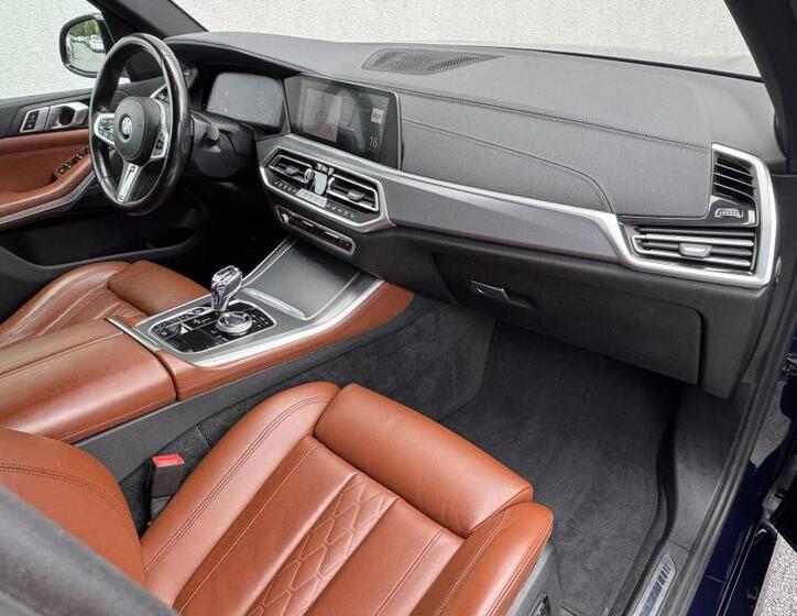 BMW X5 9