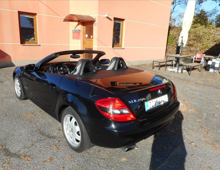Mercedes-Benz SLK 23