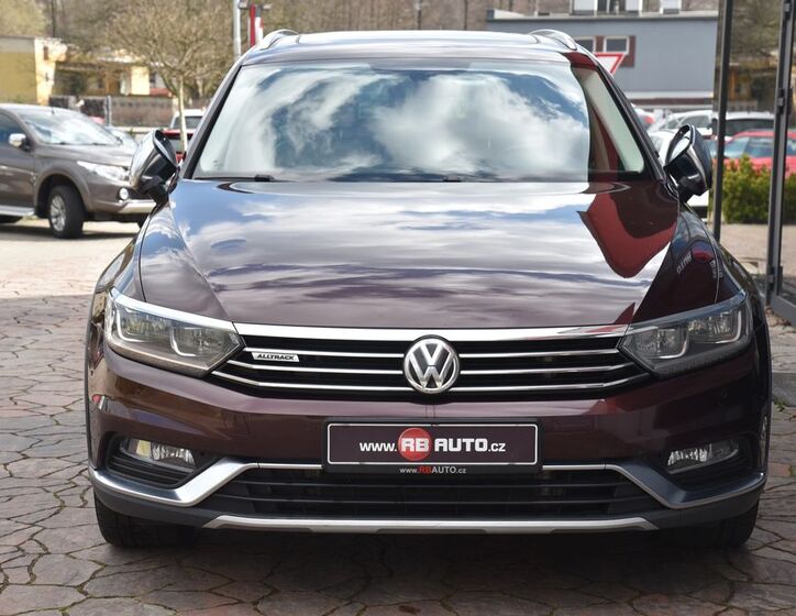 Volkswagen Passat 2
