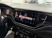 Volkswagen T-Roc 16