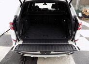BMW X5 8