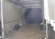 Ford Transit 18