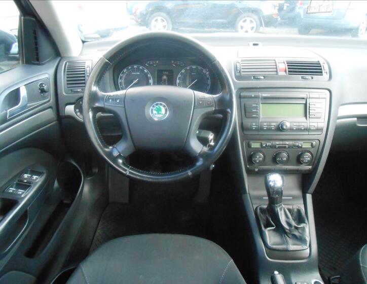 Škoda Octavia 13
