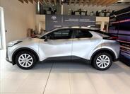 Toyota C-HR 4