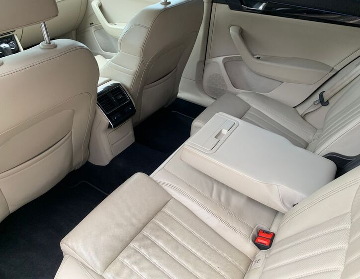 Škoda Superb 19