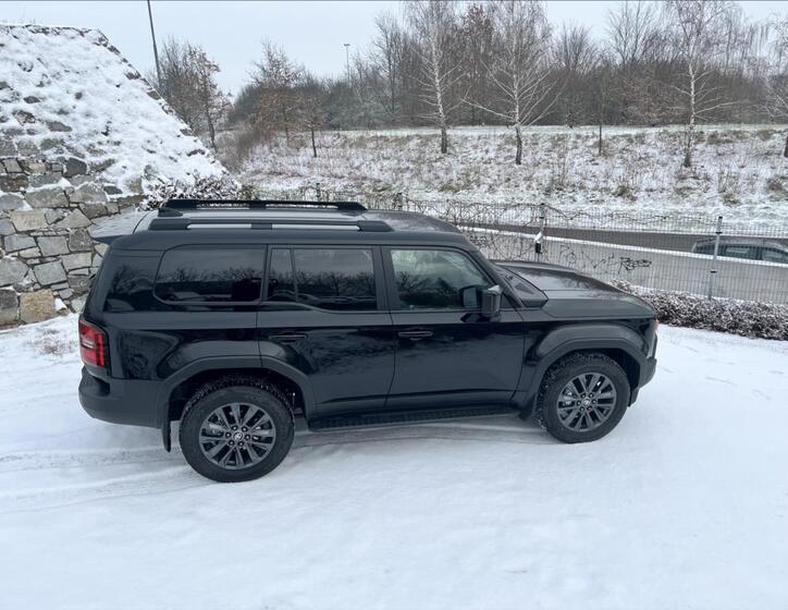 Toyota Land Cruiser 8