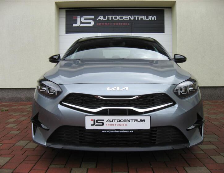 KIA Ceed 4