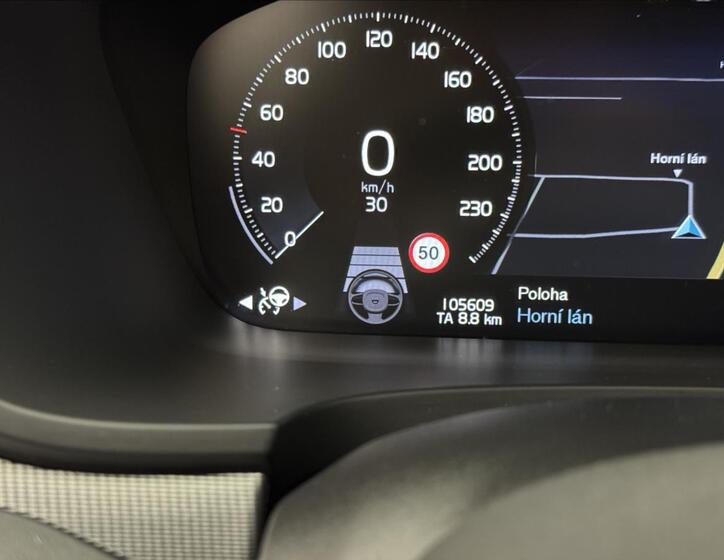 Volvo V90 11