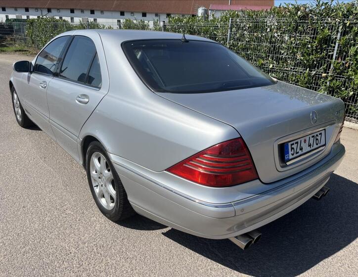 Mercedes-Benz Třídy S 8