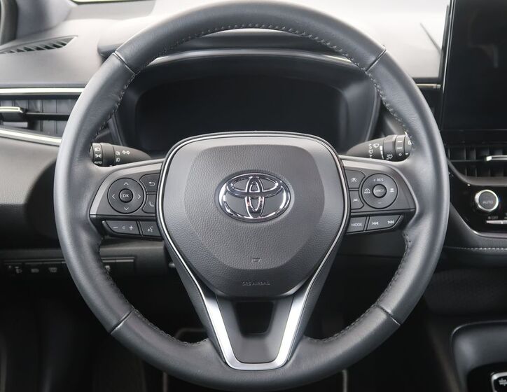 Toyota Corolla 15