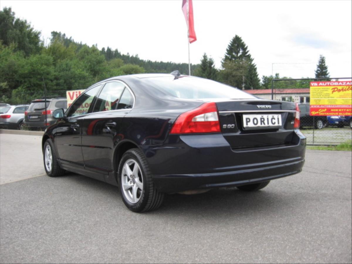 Volvo S80