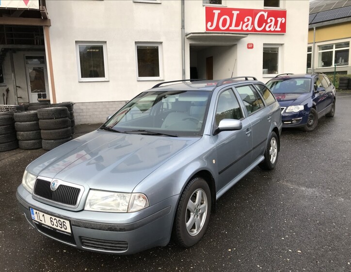 Škoda Octavia 1
