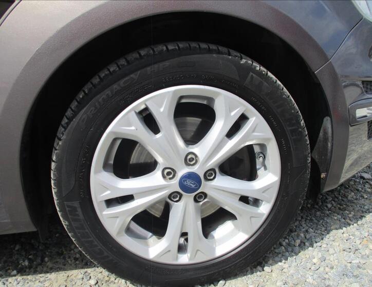 Ford S-MAX 32