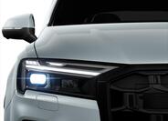 Audi Q7 4