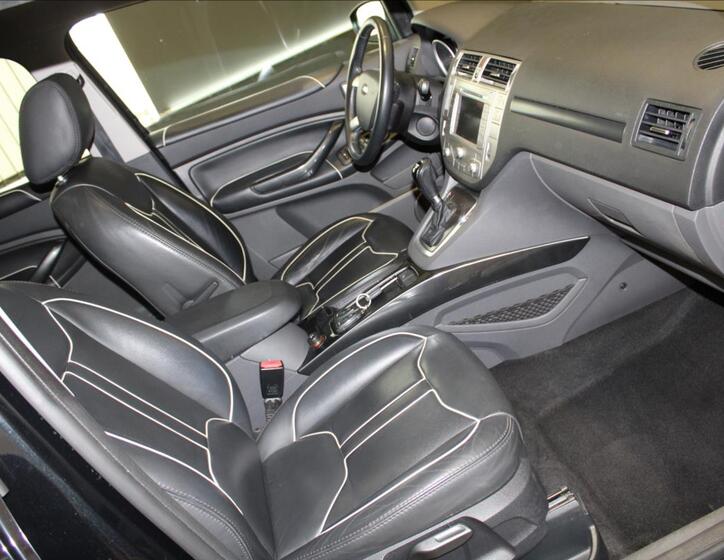 Ford Kuga 22