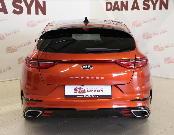 KIA ProCeed 5