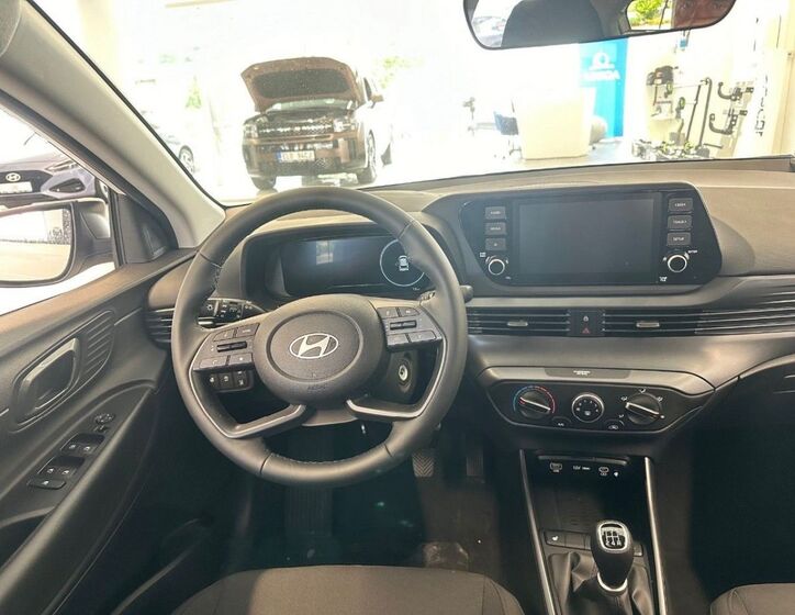 Hyundai i20 6