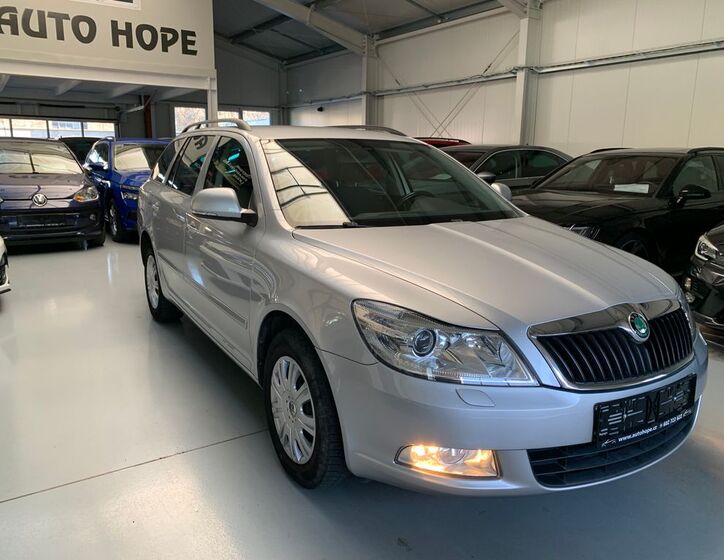 Škoda Octavia 1