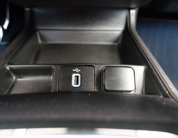 Ford Mondeo 23
