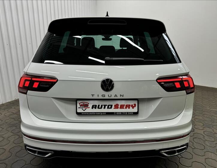 Volkswagen Tiguan 7